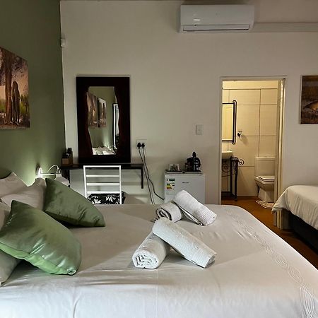 Olienhoff Guesthouse And Rest Camp Otavi Exterior photo