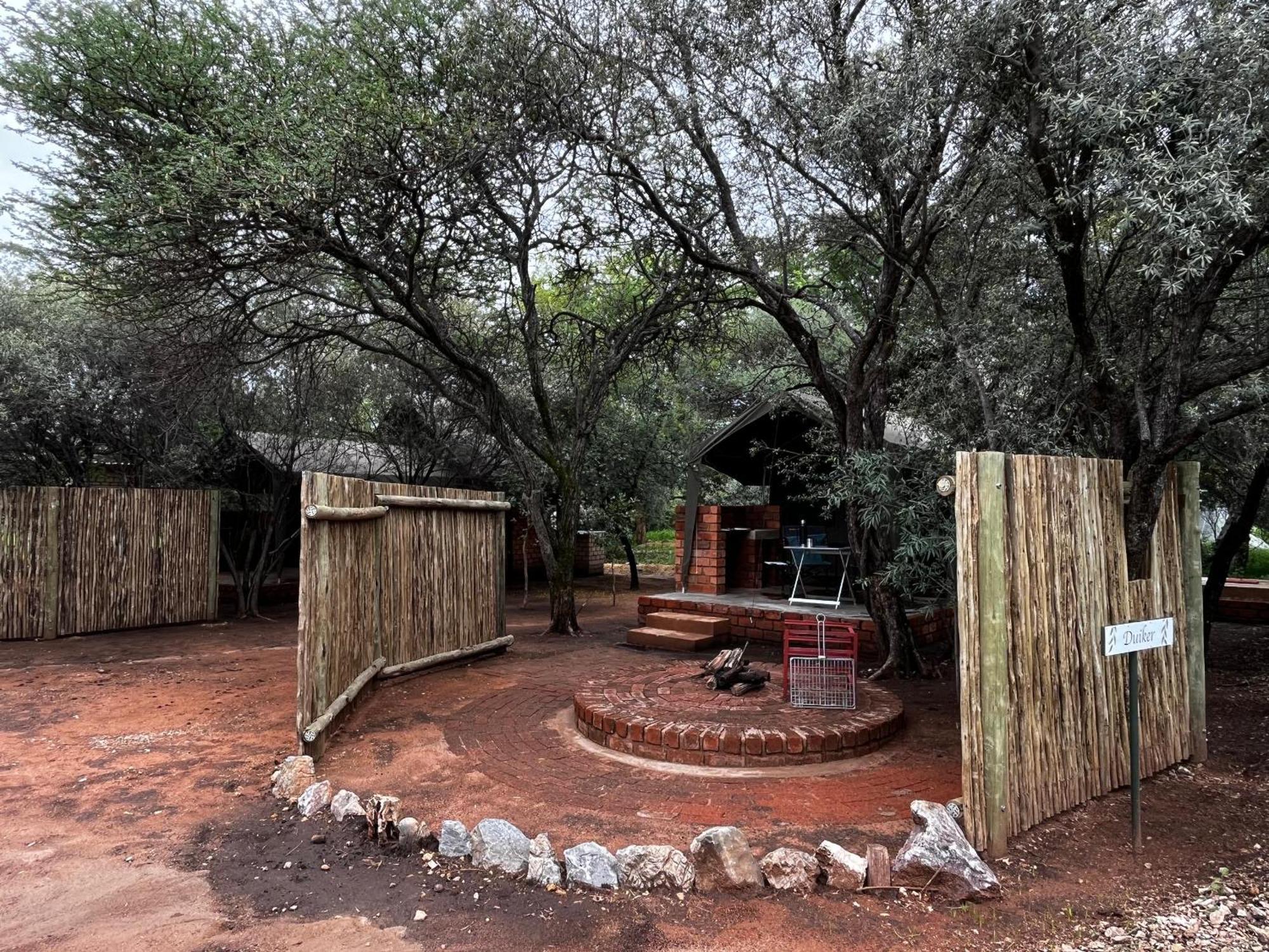 Olienhoff Guesthouse And Rest Camp Otavi Exterior photo
